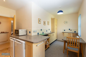 Kitchen/diner- click for photo gallery